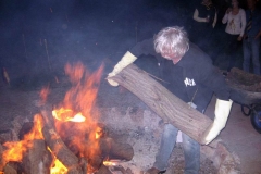 184