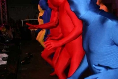 392